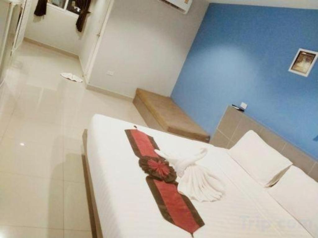 P.F Mansion Hotel Chaweng  Exterior photo